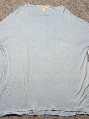 Womens shirt, style & Company, size med, new